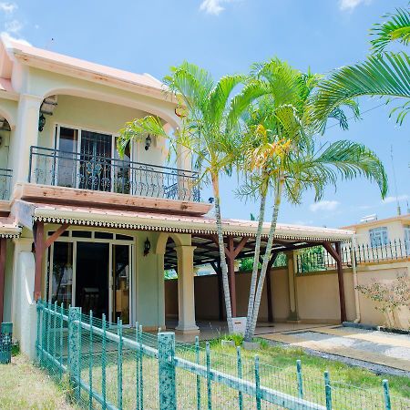 Indravilla Flic en Flac Exterior photo