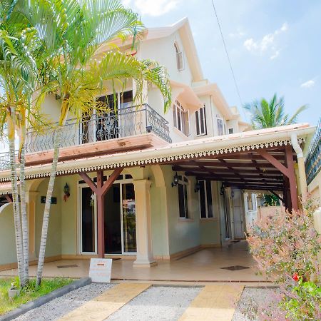 Indravilla Flic en Flac Exterior photo