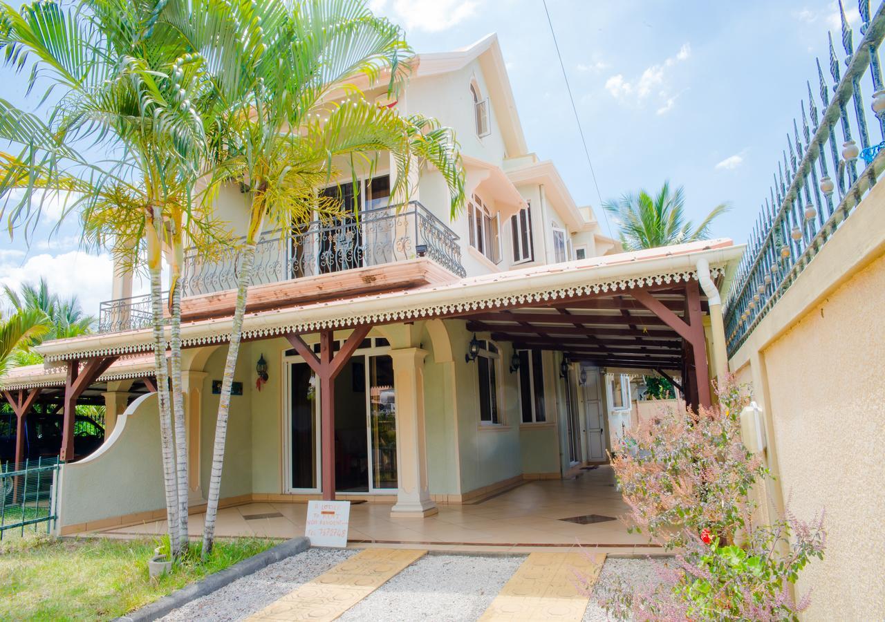 Indravilla Flic en Flac Exterior photo
